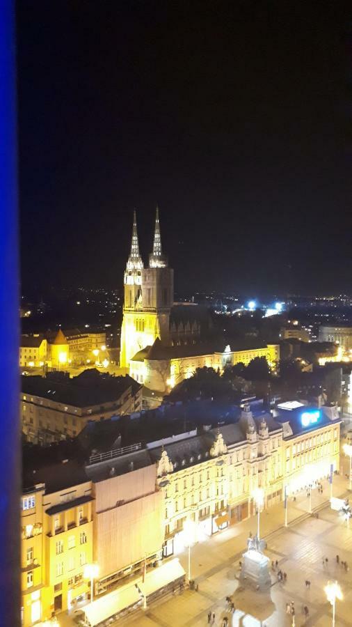 Logo Apartments 5 Min Walk To Main Square Zagreb Ngoại thất bức ảnh